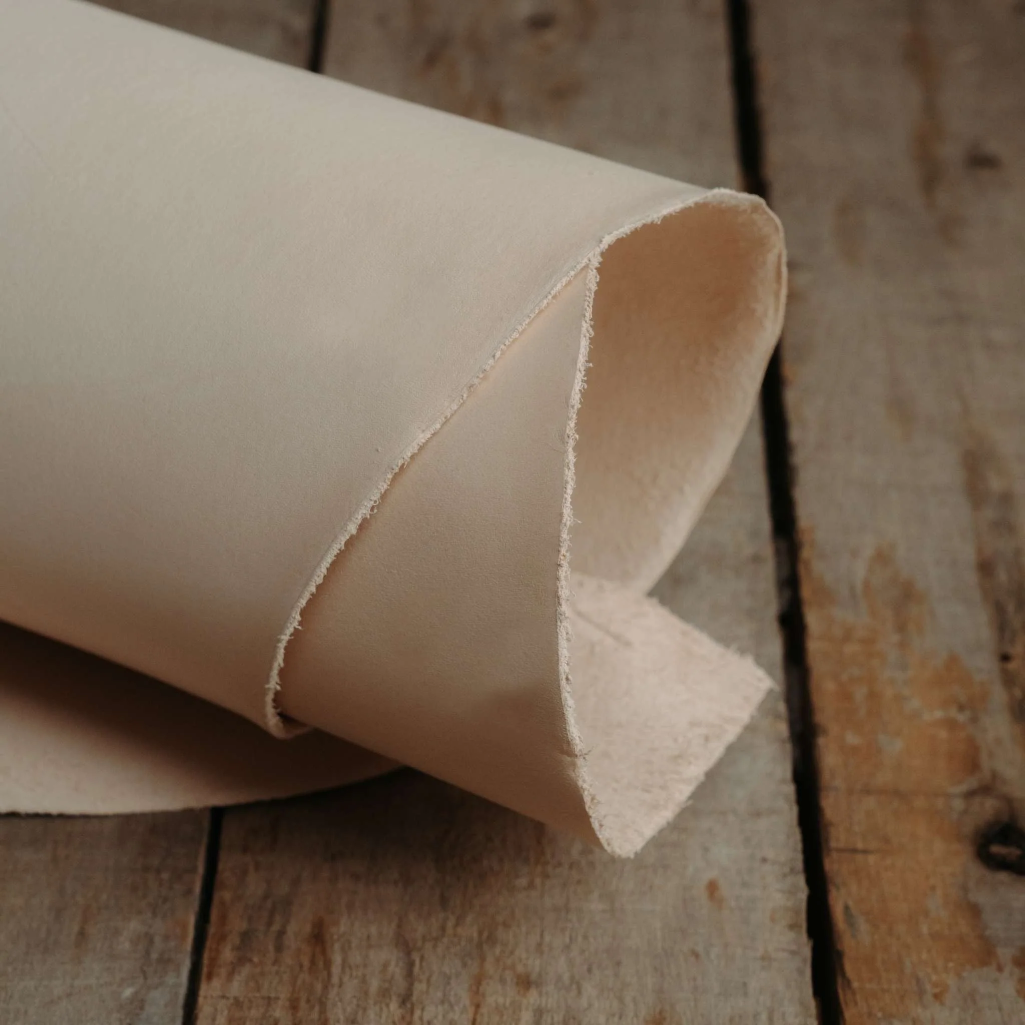 Natural Veg Tan Cowhide Side