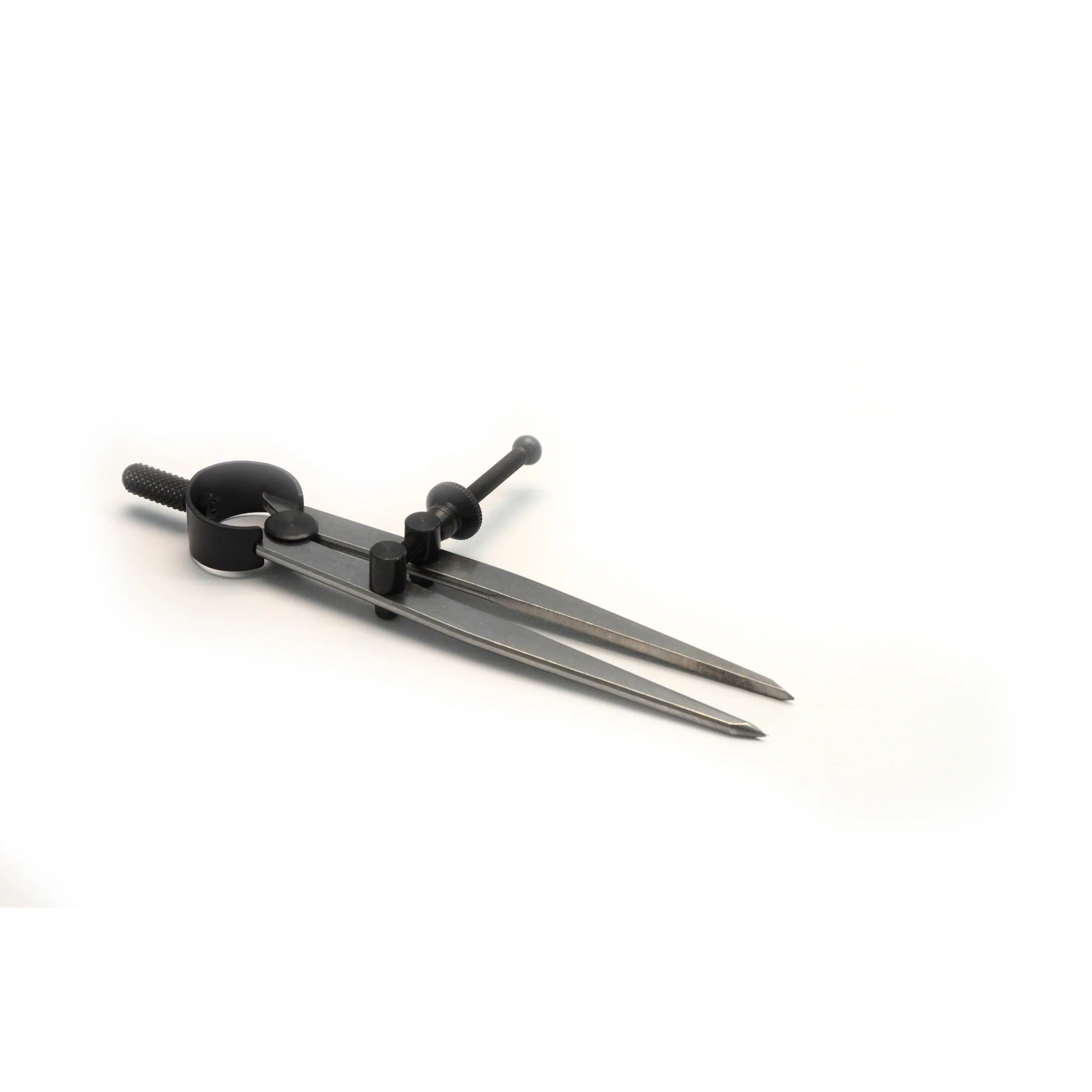 Wing Divider